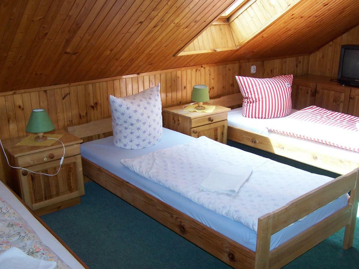 Agrohotelik-Gospodarstwo Agroturystyczne Mrągowo Exterior foto